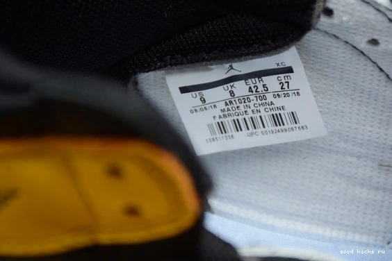 AR1020-700 Air AR1020-700 'Yellow OG Toe' High Jordan 1 Retro 0217